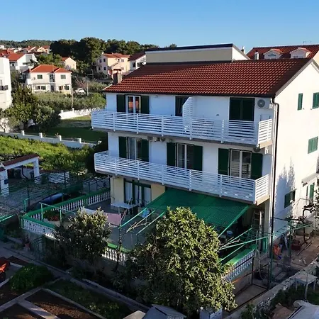 Apartment Vesna *