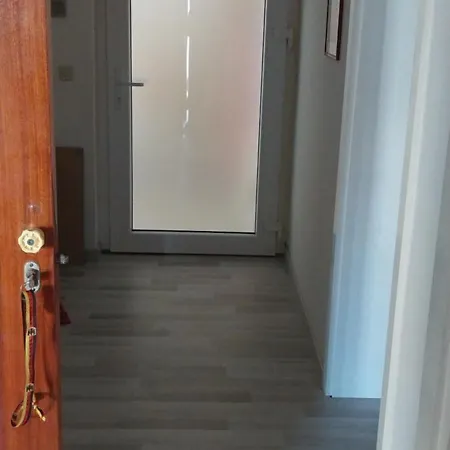 Vesna Lägenhet *